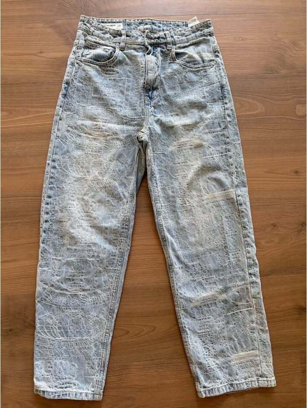 Pull&Bear Laser-Etched Denim Jeans